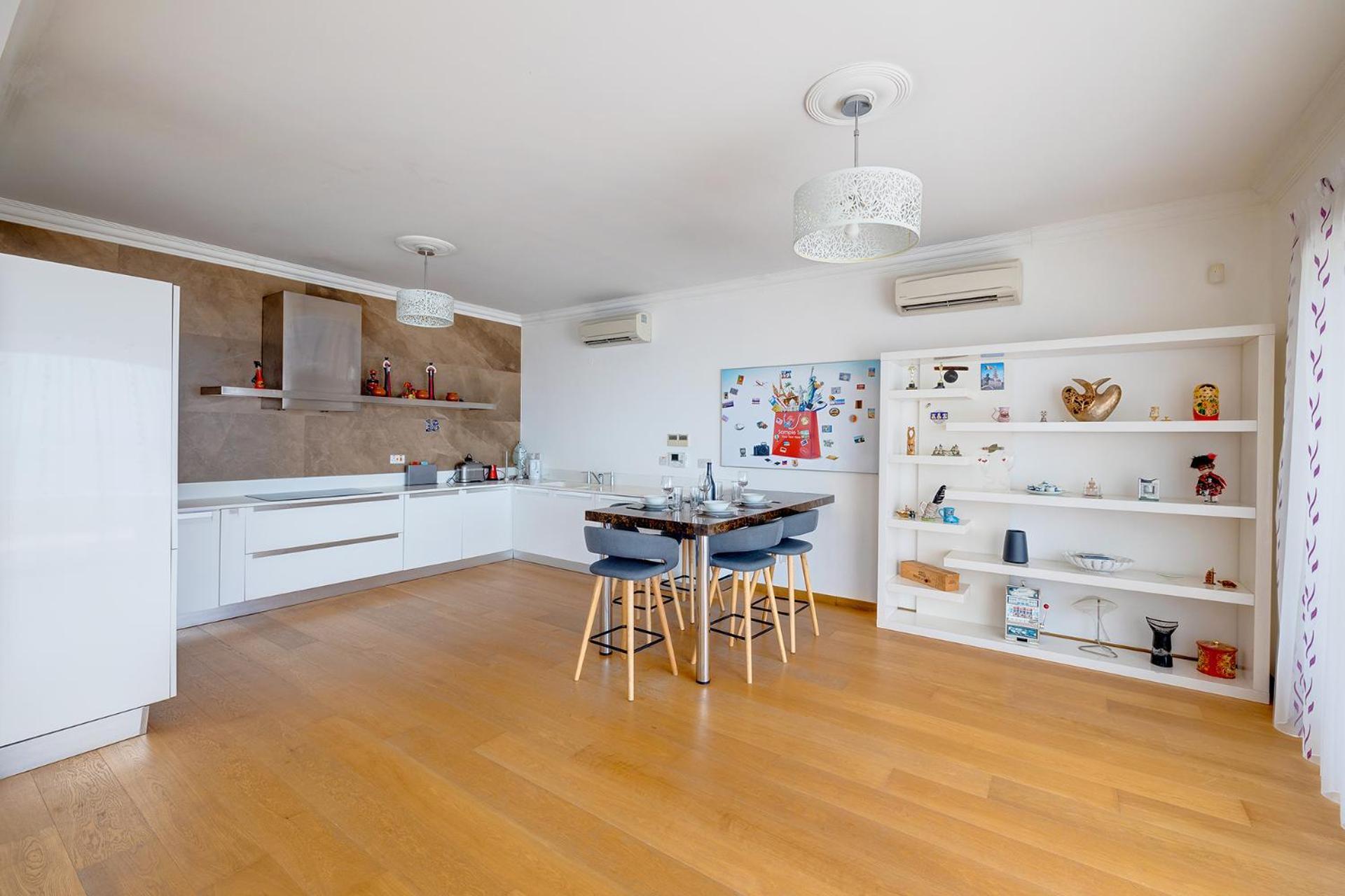 Seafront Apartment Sliema Exteriör bild